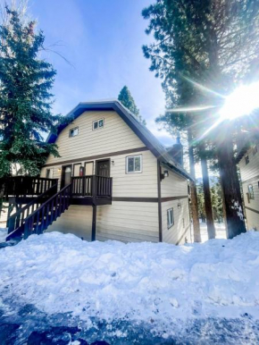 Perfect Ski Rental 2 blocks from Village Gondola